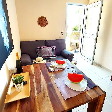 Adeje House, 1 Bedroom Wifi Free *